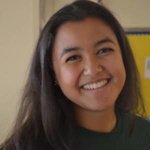 Meet your Posher, Touria